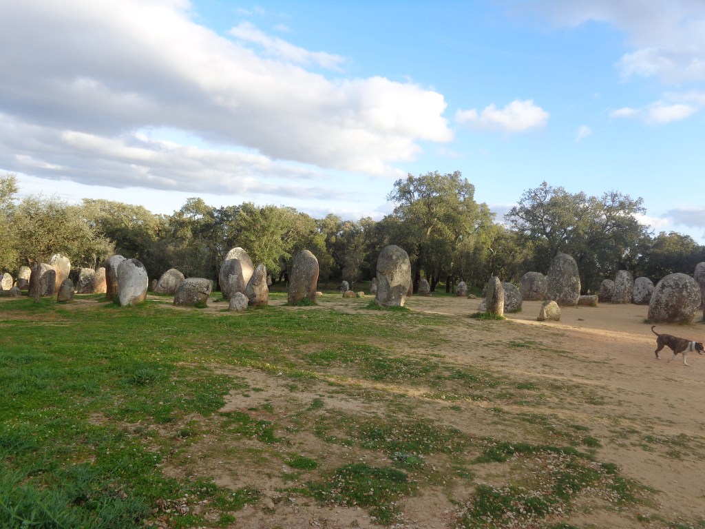 "Семейството" от камъни