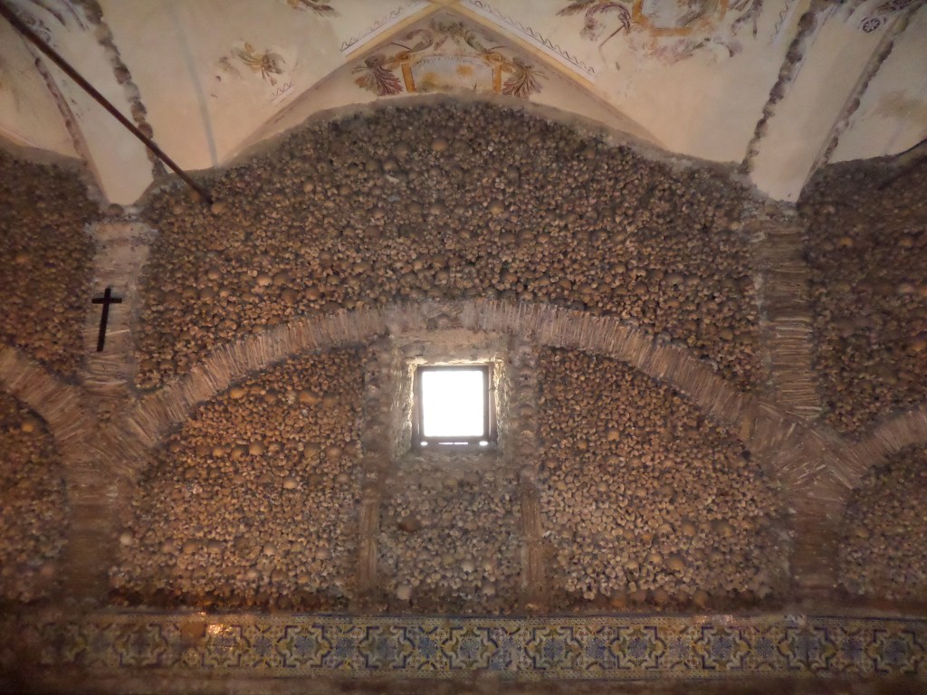 Капела от кости